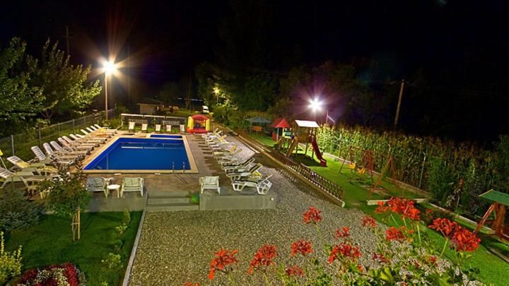 Гостевой дом Pension Charisma Бэиле-Еркулане-25